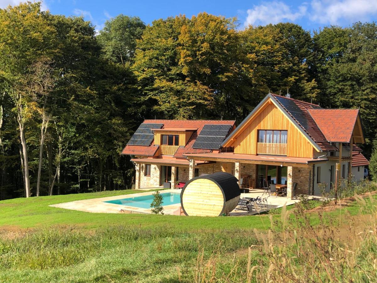 Landvilla Sinelia Premium Dietersdorf am Gnasbach Exterior foto